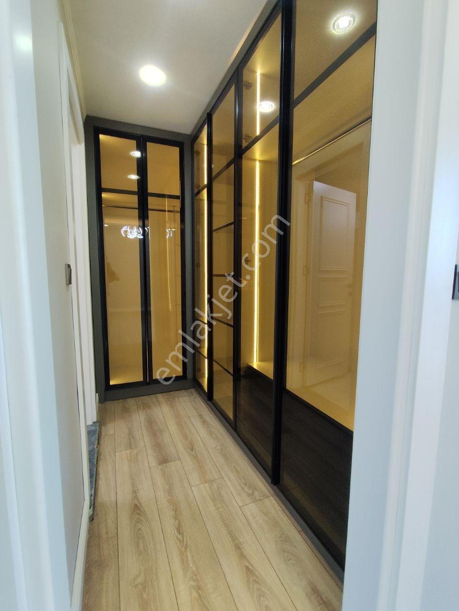 Çınarlı Mevkii Havuzlu İskanlı 9+2 Lüx İşçilikli Tripleks Villa - Görsel 25