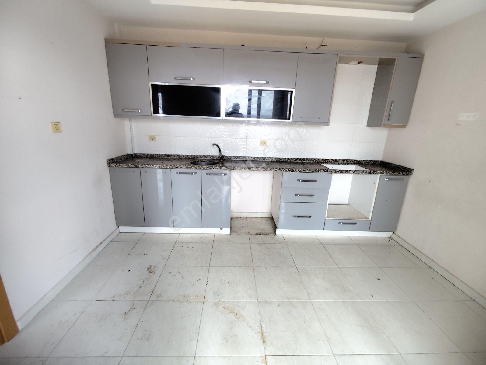 Gültepe Akkaş Market Arkası 2+1 Kapalı Mutfak Daire - Görsel 4
