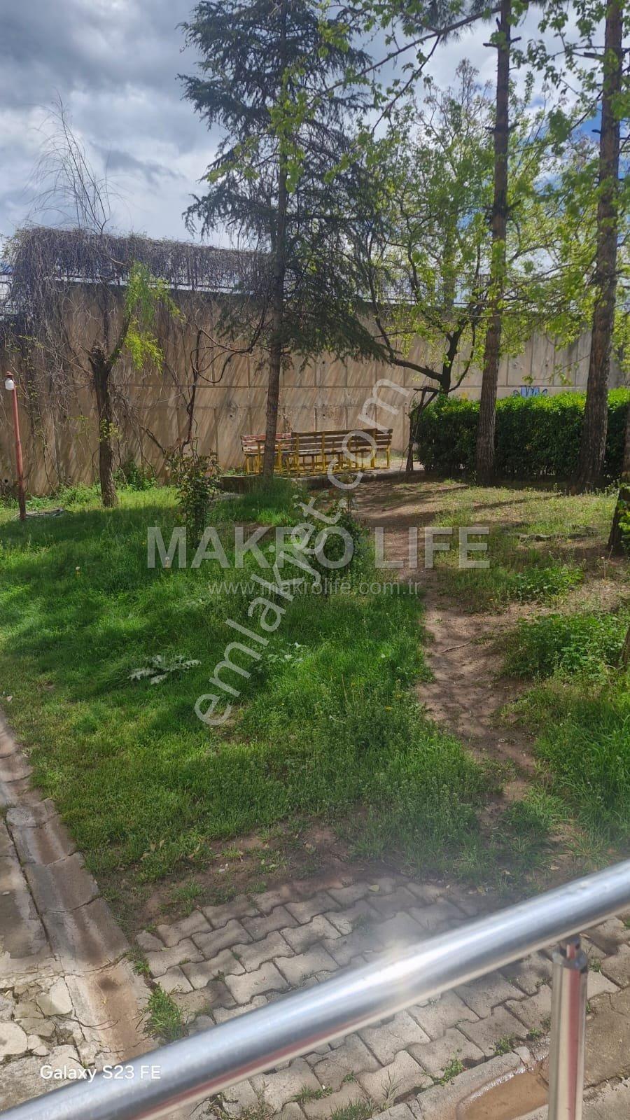 Seyrantepe Toplu Konut'ta 3+1 Full Bakımlı Satılık Daire - Görsel 19
