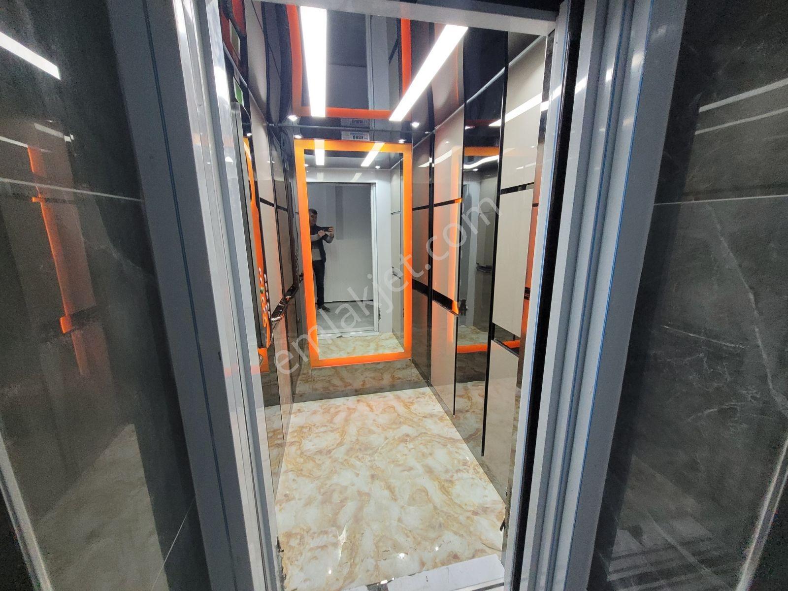 25.000 Tl Kiracılı Deniz Manzaralı Lüks Eşyalı Satılık 1+1 Daire - Görsel 26