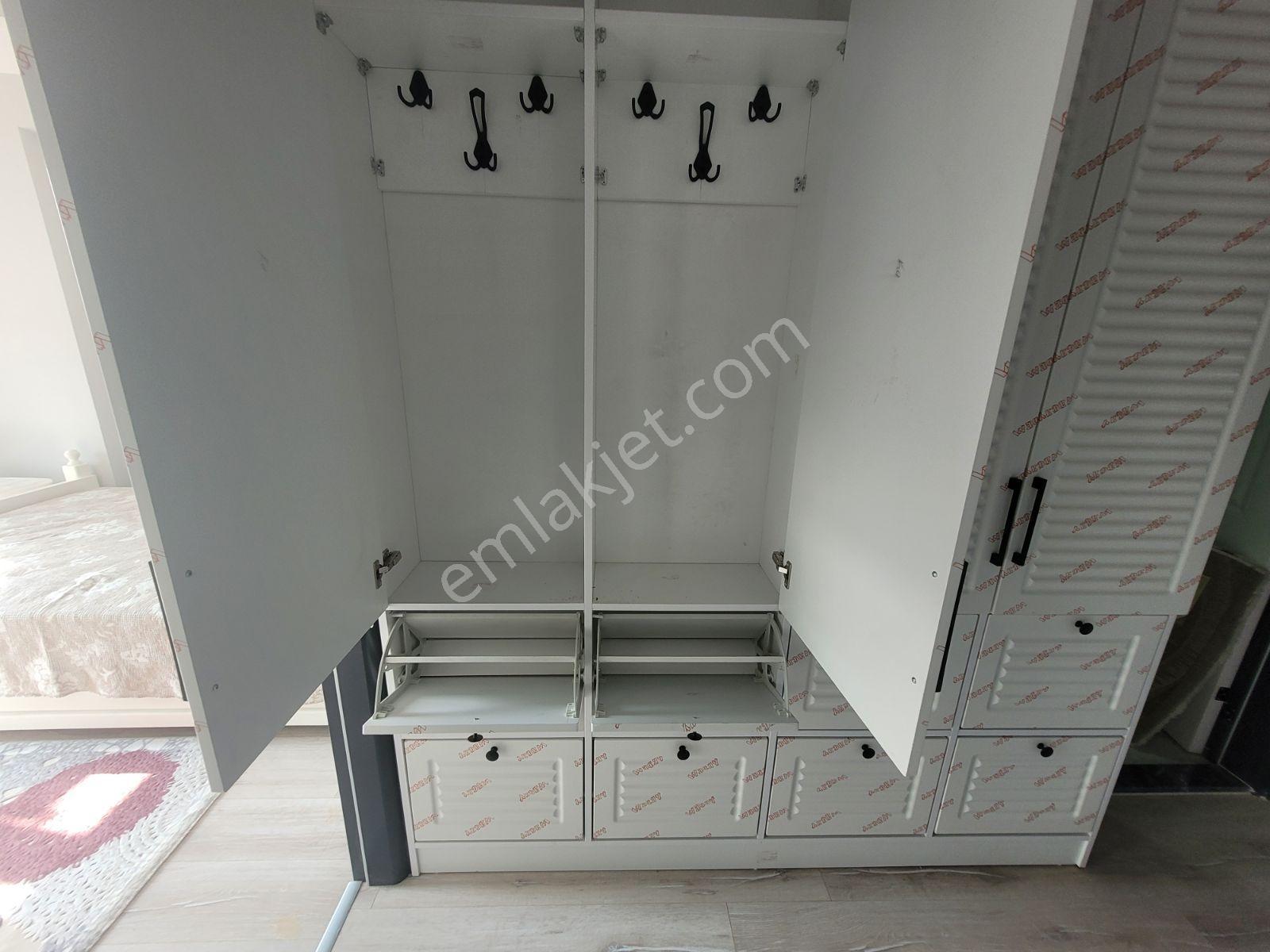 25.000 Tl Kiracılı Deniz Manzaralı Lüks Eşyalı Satılık 1+1 Daire - Görsel 13