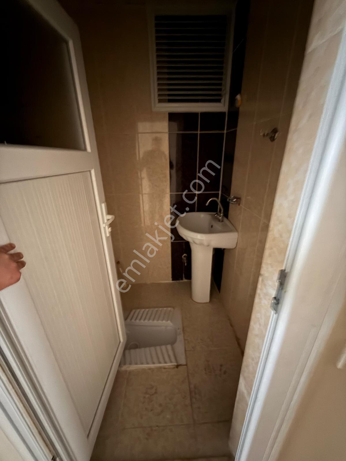 Bolkar Emlaktan Çukurovada Kiralık Geniş 2+1daire - Görsel 7