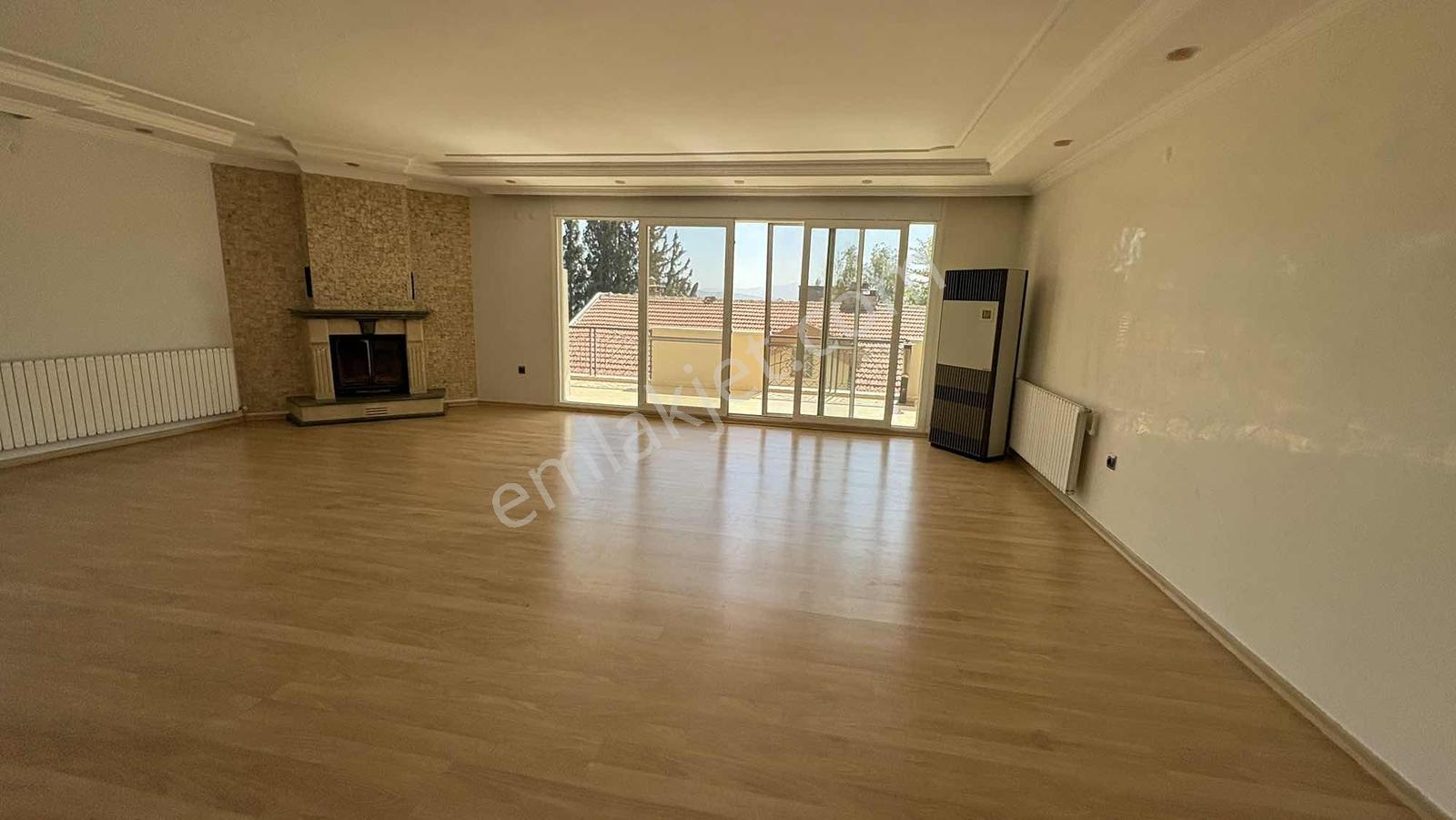 Bornova Evka 3 Mahallesinde Kiralık 255 M2 Daire - Görsel 32