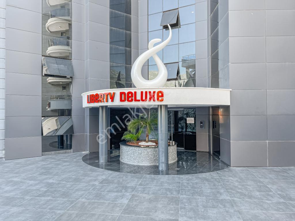 Alanya Mahmutlar Otel Konseptinde Full Alt Yapıya Sahip Sitede Satılık Daire - Görsel 4