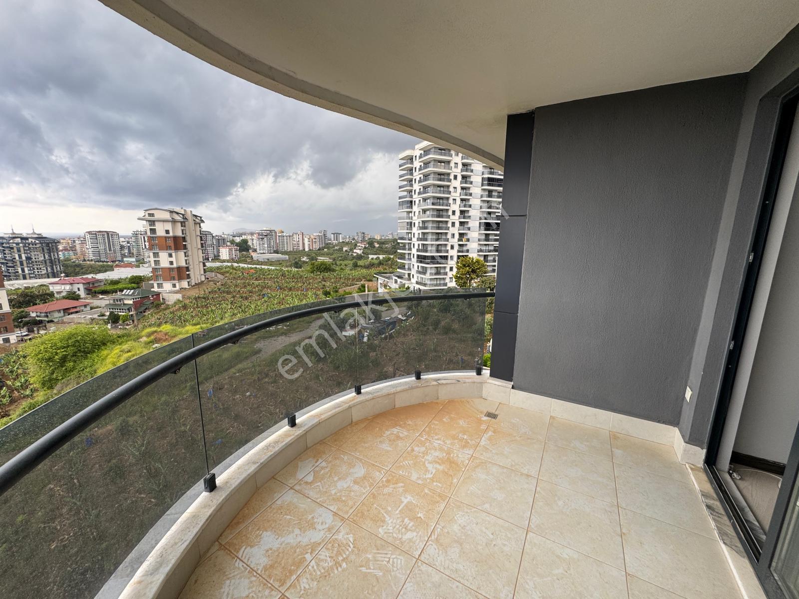 Alanya Mahmutlar Otel Konseptinde Full Alt Yapıya Sahip Sitede Satılık Daire - Görsel 17