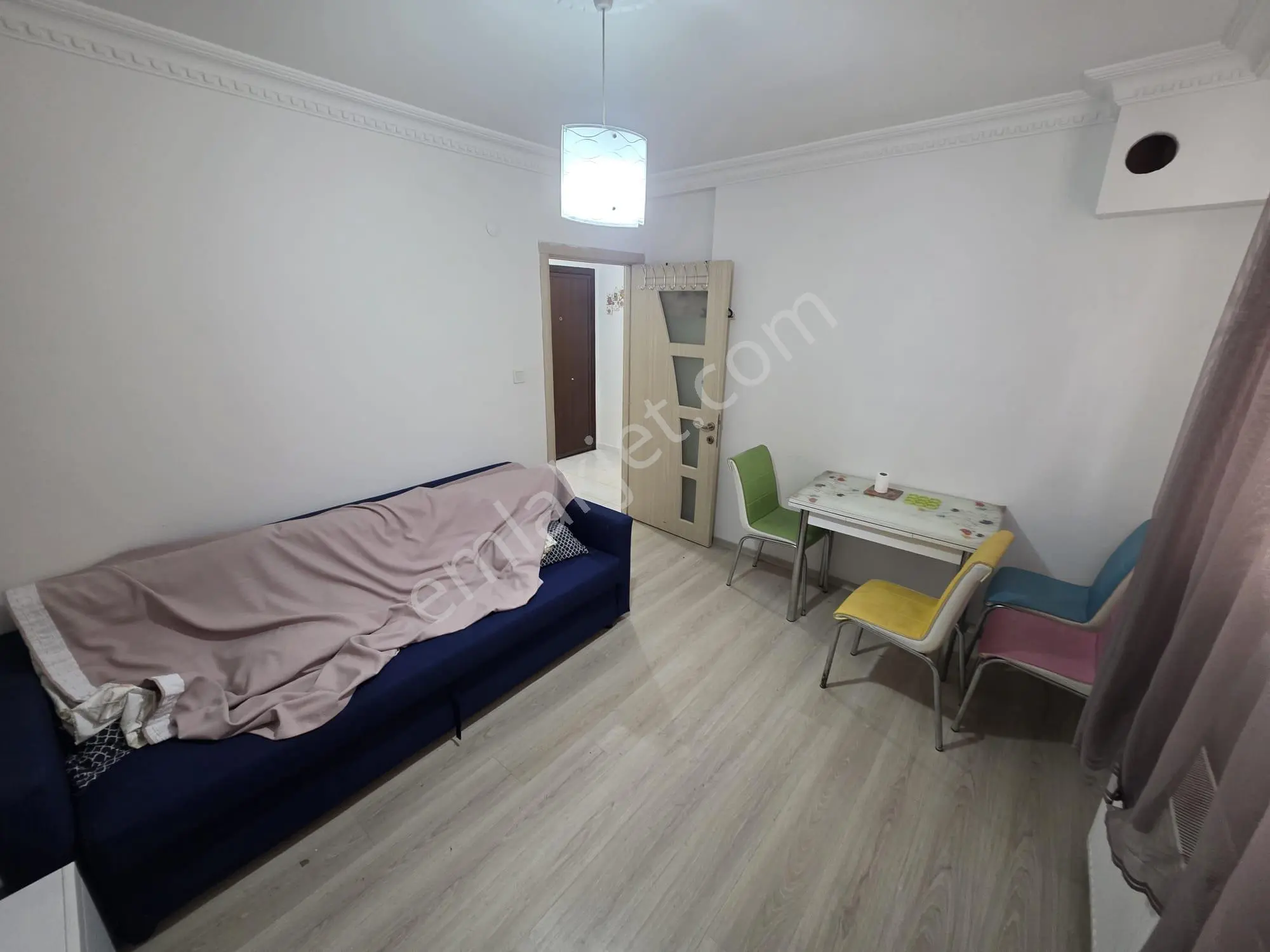 Siyavuşpaşa Caddesine Yakın 1+1 Giriş 2014 Yapımı Satılık Daire - Görsel 2