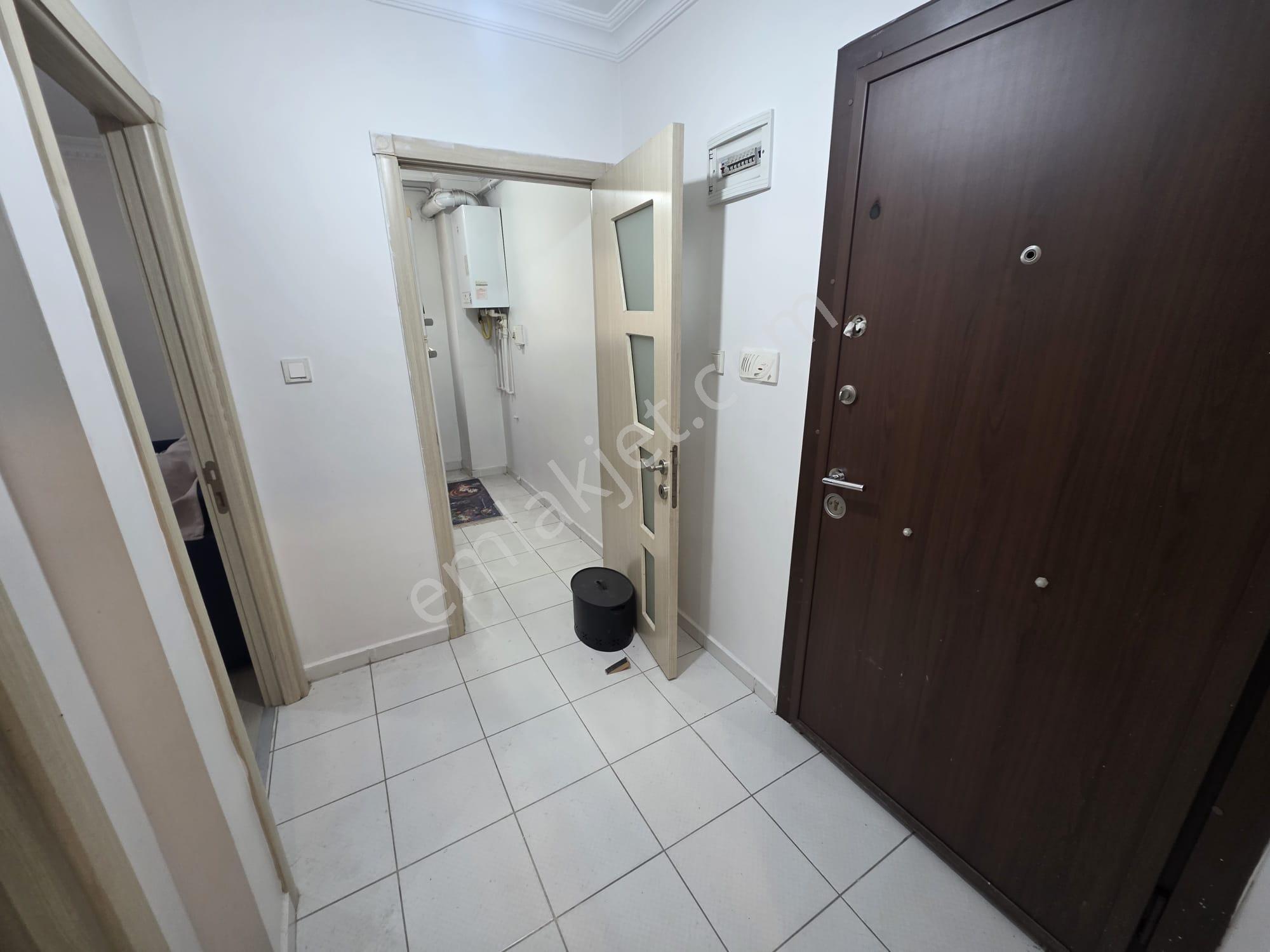 Siyavuşpaşa Caddesine Yakın 1+1 Giriş 2014 Yapımı Satılık Daire - Görsel 17