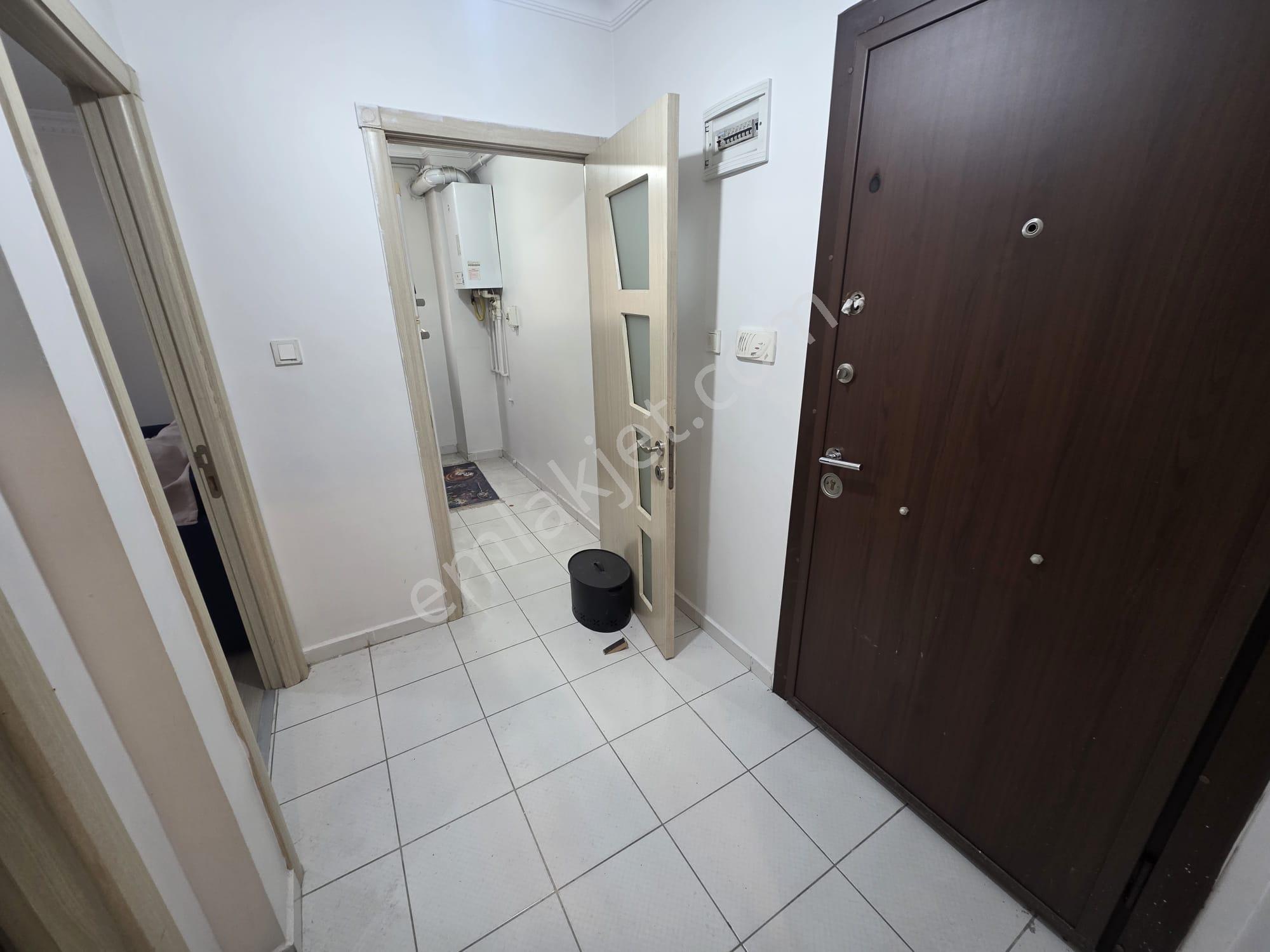 Siyavuşpaşa Caddesine Yakın 1+1 Giriş 2014 Yapımı Satılık Daire - Görsel 18