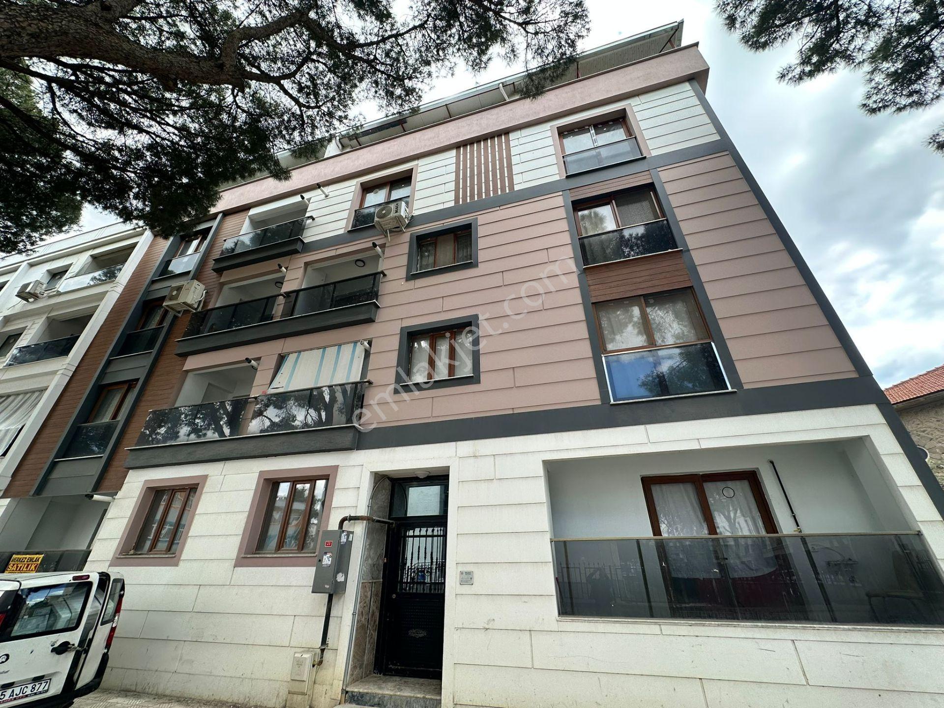 Zeki Emlak'tan Manisa Yunusemre Muradiye Mahallesinde Kiralık 2+1 Daire - Görsel 20