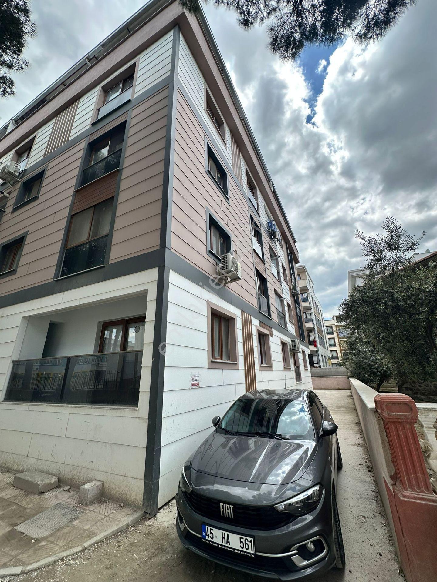 Zeki Emlak'tan Manisa Yunusemre Muradiye Mahallesinde Kiralık 2+1 Daire - Görsel 17