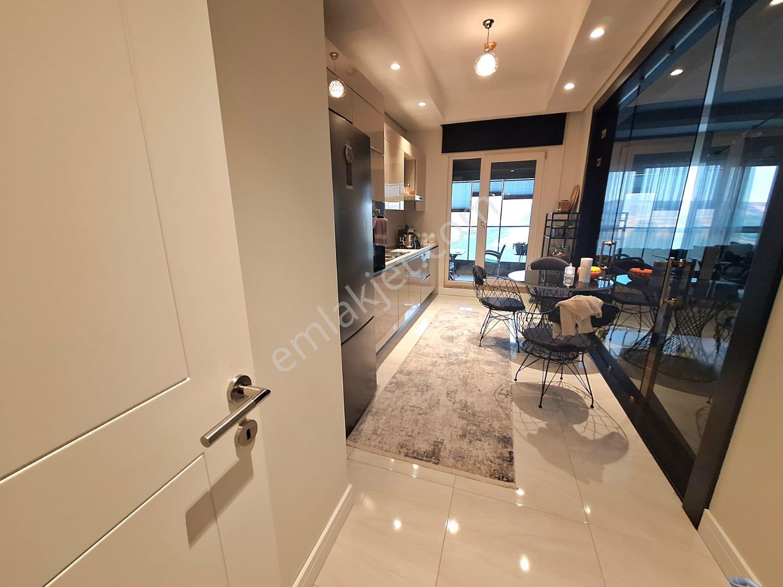 Sinpaş Marina 3.5+1 İçi Özel Yapılı Lüks Eşyalı Satılık Büyük T - Görsel 22