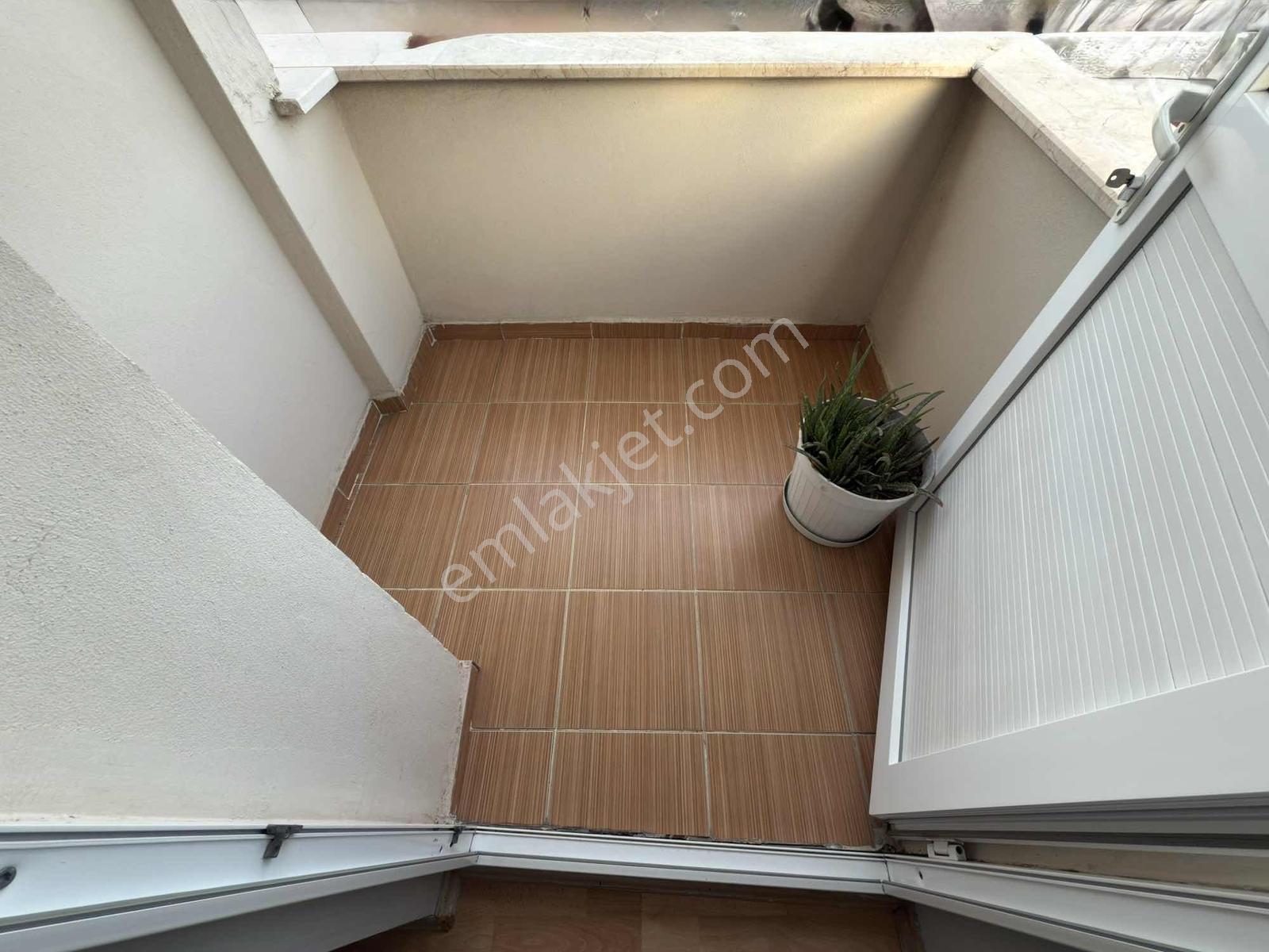Bülent Yılmaz'dan Gazi Mah. Satılık 4+2 Bağımsız Girişli Dubleks - Görsel 9