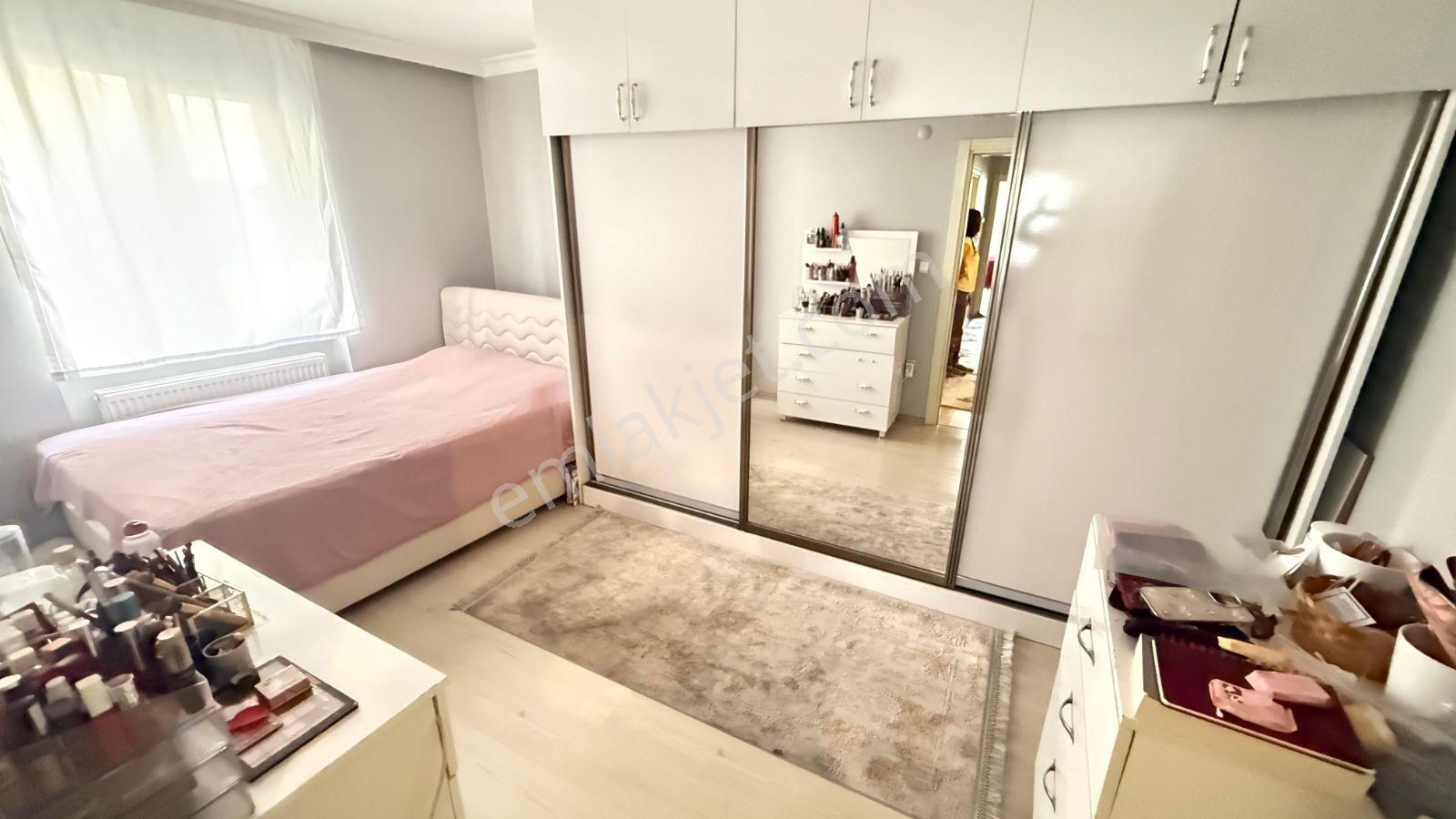 Bülent Yılmaz'dan Cadde Üzerinde 2+1 3.kat 90m² Satılık Daire - Görsel 30