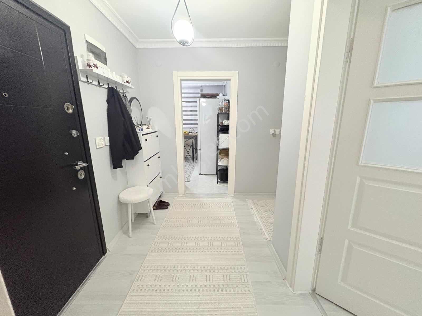 Bülent Yılmazdan 9 Yaşında 75.yıl Mah 2+1 90m² Satılık Bahçekatı - Görsel 28