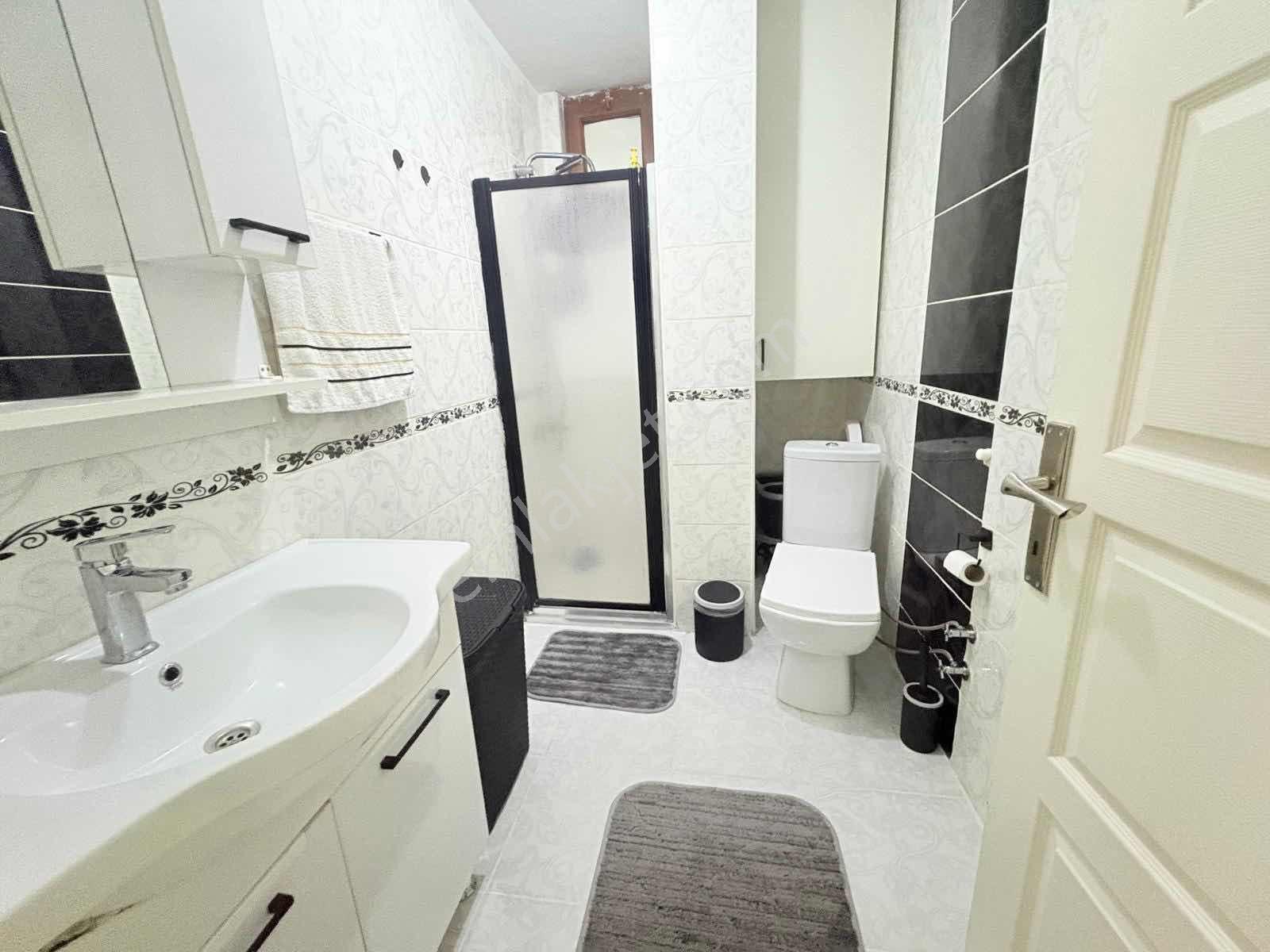 Bülent Yılmazdan 9 Yaşında 75.yıl Mah 2+1 90m² Satılık Bahçekatı - Görsel 20