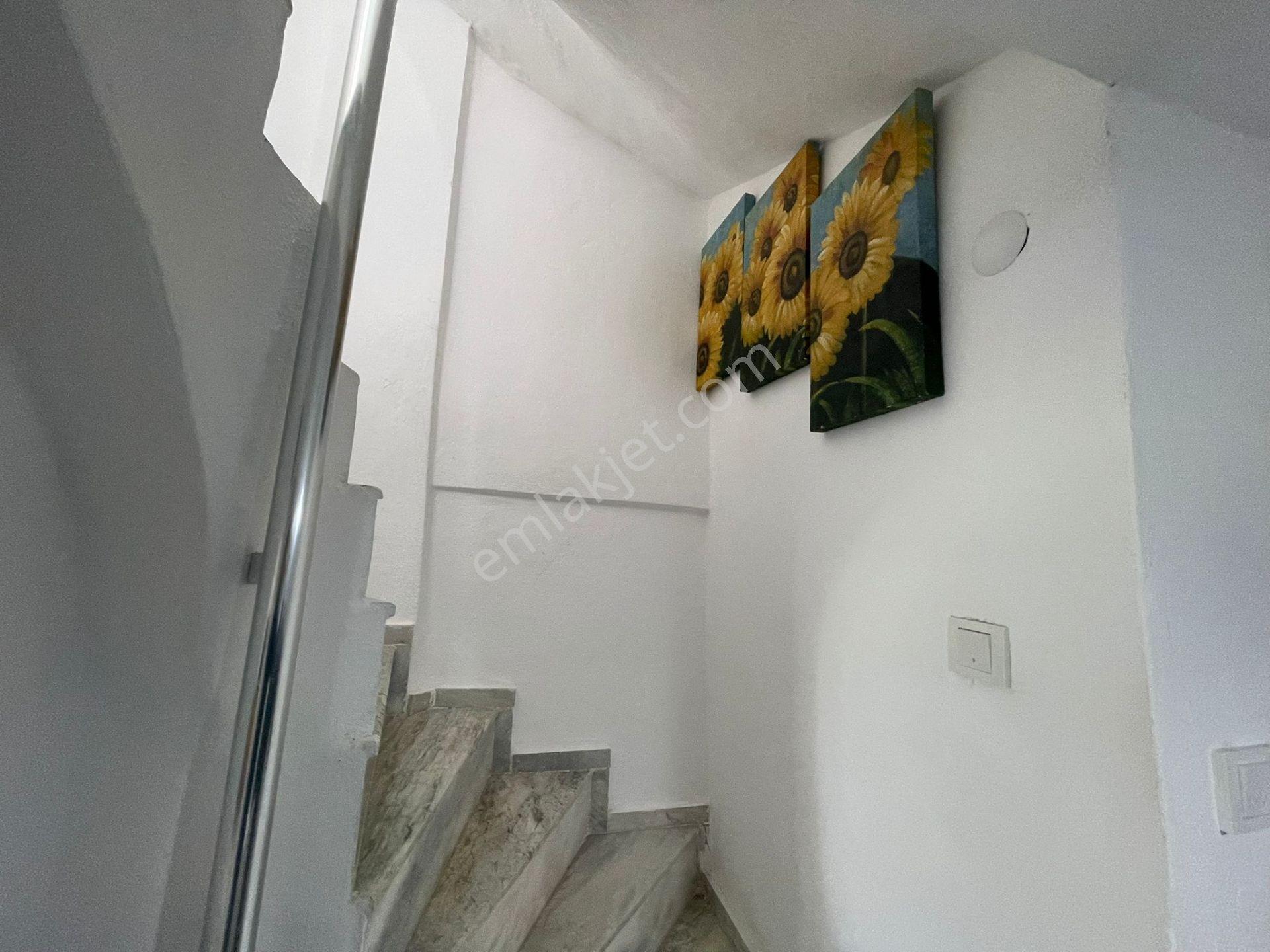 Kumkent Sitesinde Full Deniz Manzaralı Bahçeli 3+1 İkiz Villa - Görsel 21