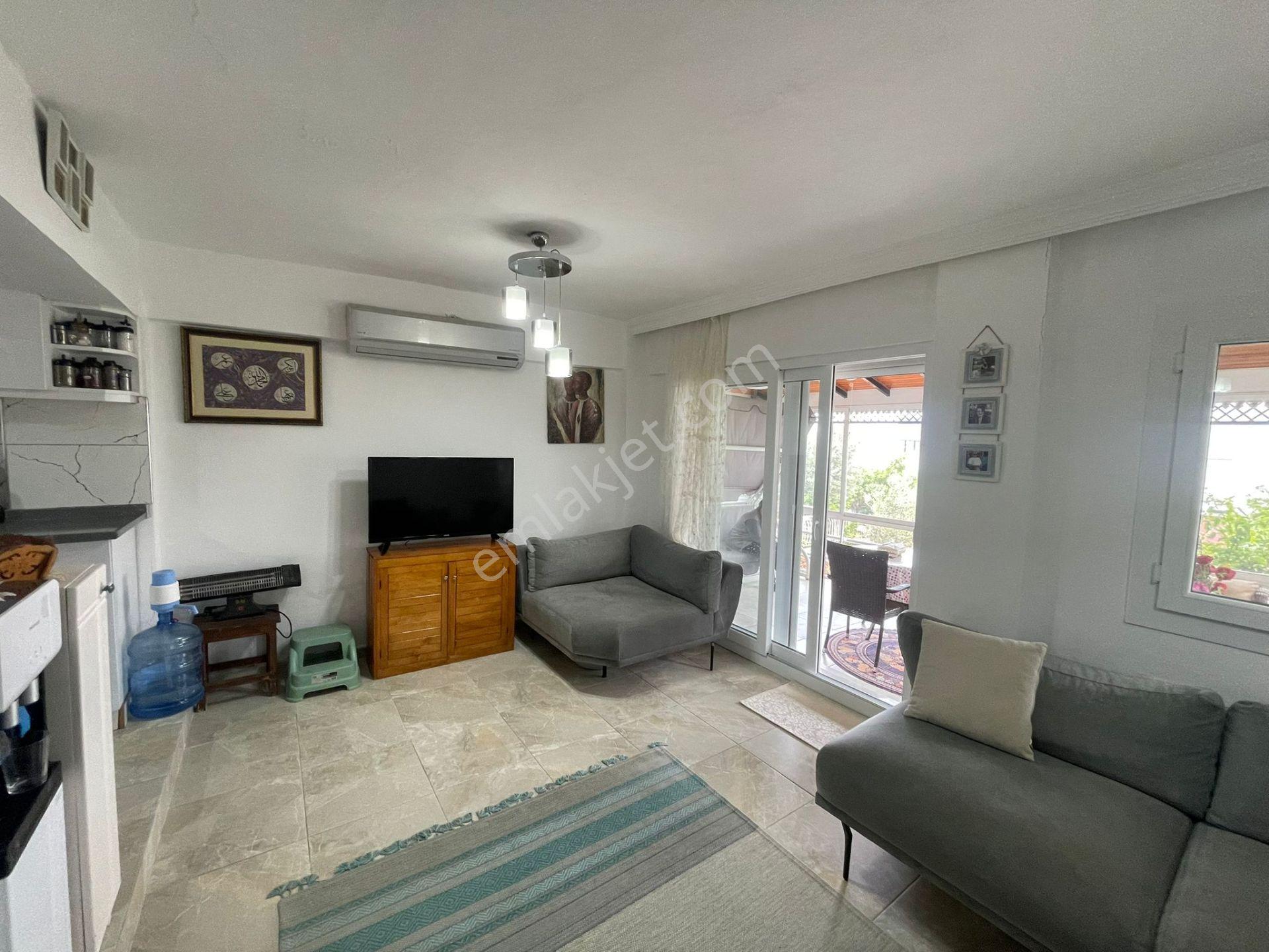 Kumkent Sitesinde Full Deniz Manzaralı Bahçeli 3+1 İkiz Villa - Görsel 13