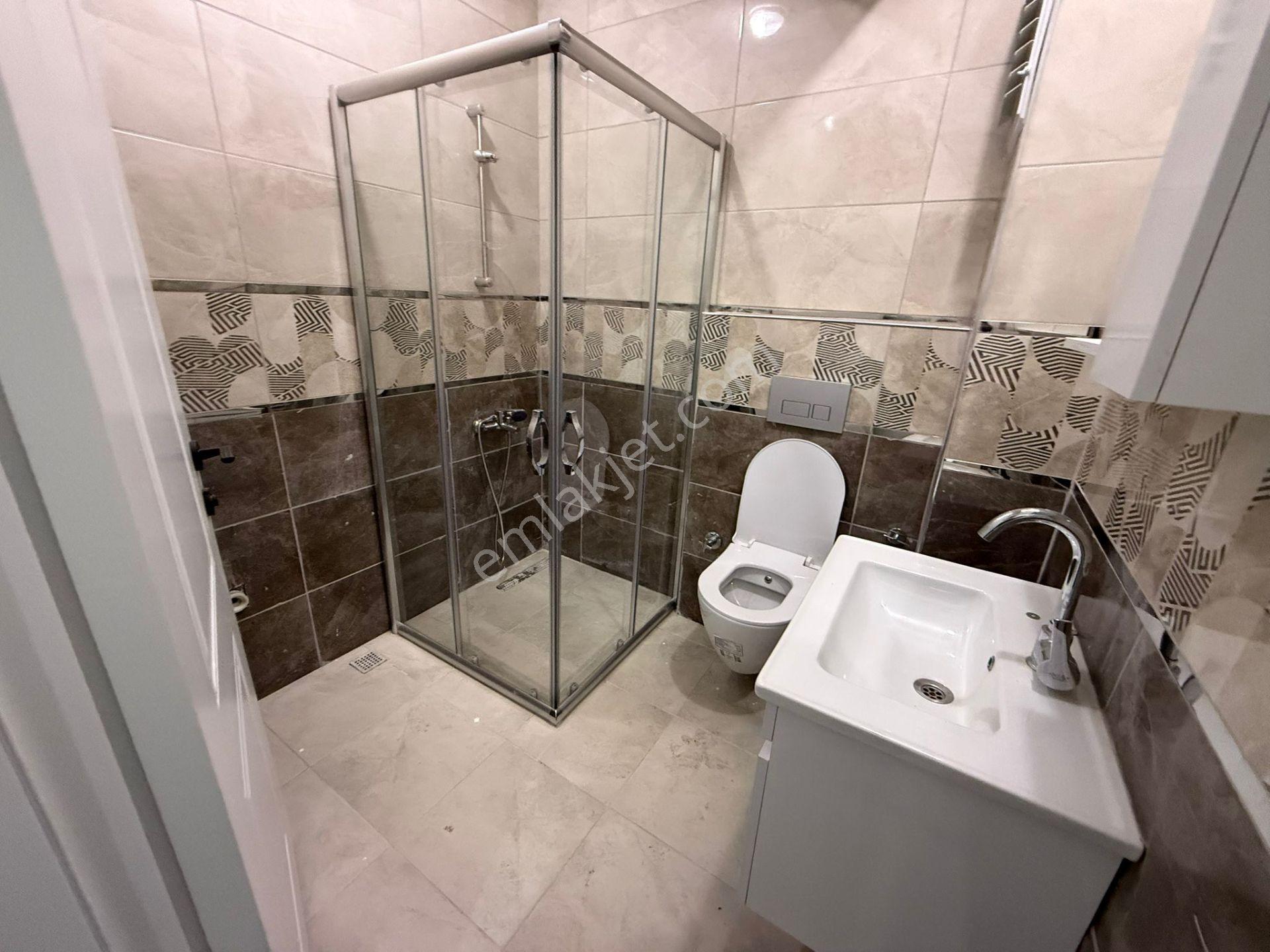Karasu'da Havuzlu Site İçerisinde Ara Kat 2+1 Eşyasız Kiralık Daire - Görsel 7