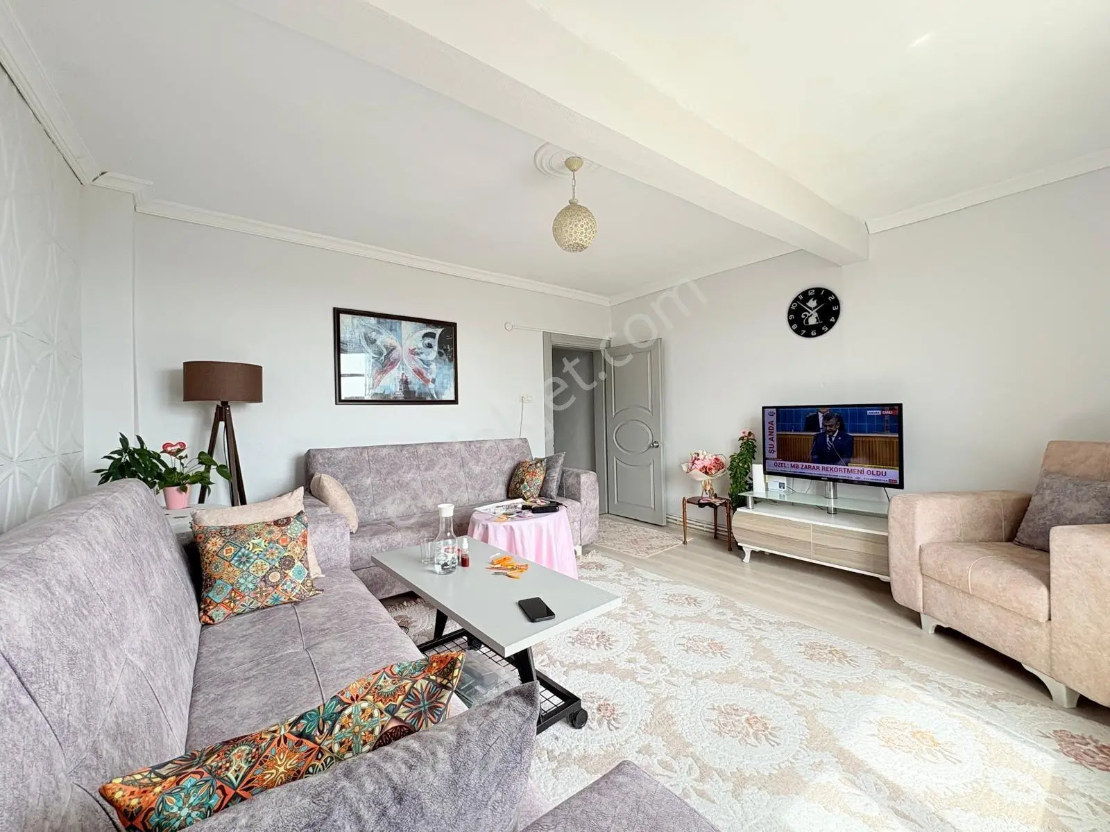 Bülent Yılmazdan Gazi Mah. 160 M2 Satılık 3+1 Daire