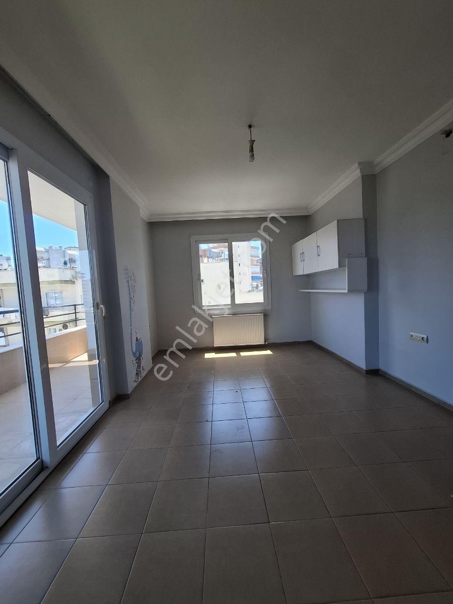 Geniş Doğalgazlı Ebeveyn Banyolu Merkezi Konumda Kiralık Daire - Görsel 22