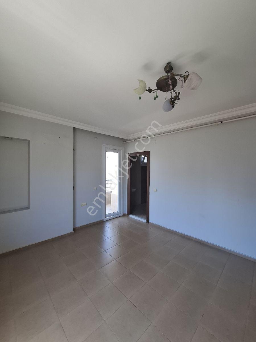 Geniş Doğalgazlı Ebeveyn Banyolu Merkezi Konumda Kiralık Daire - Görsel 27
