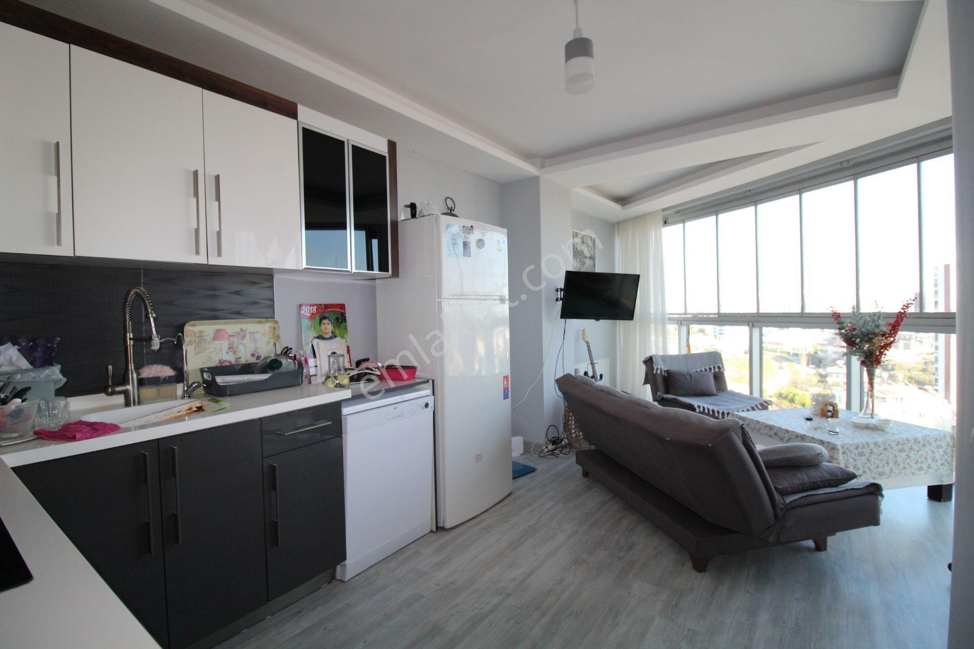 Aslan'dan 34.cadde De Geniş Peyzajlı Full Eşyalı Kiralık 1+1 - Görsel 3