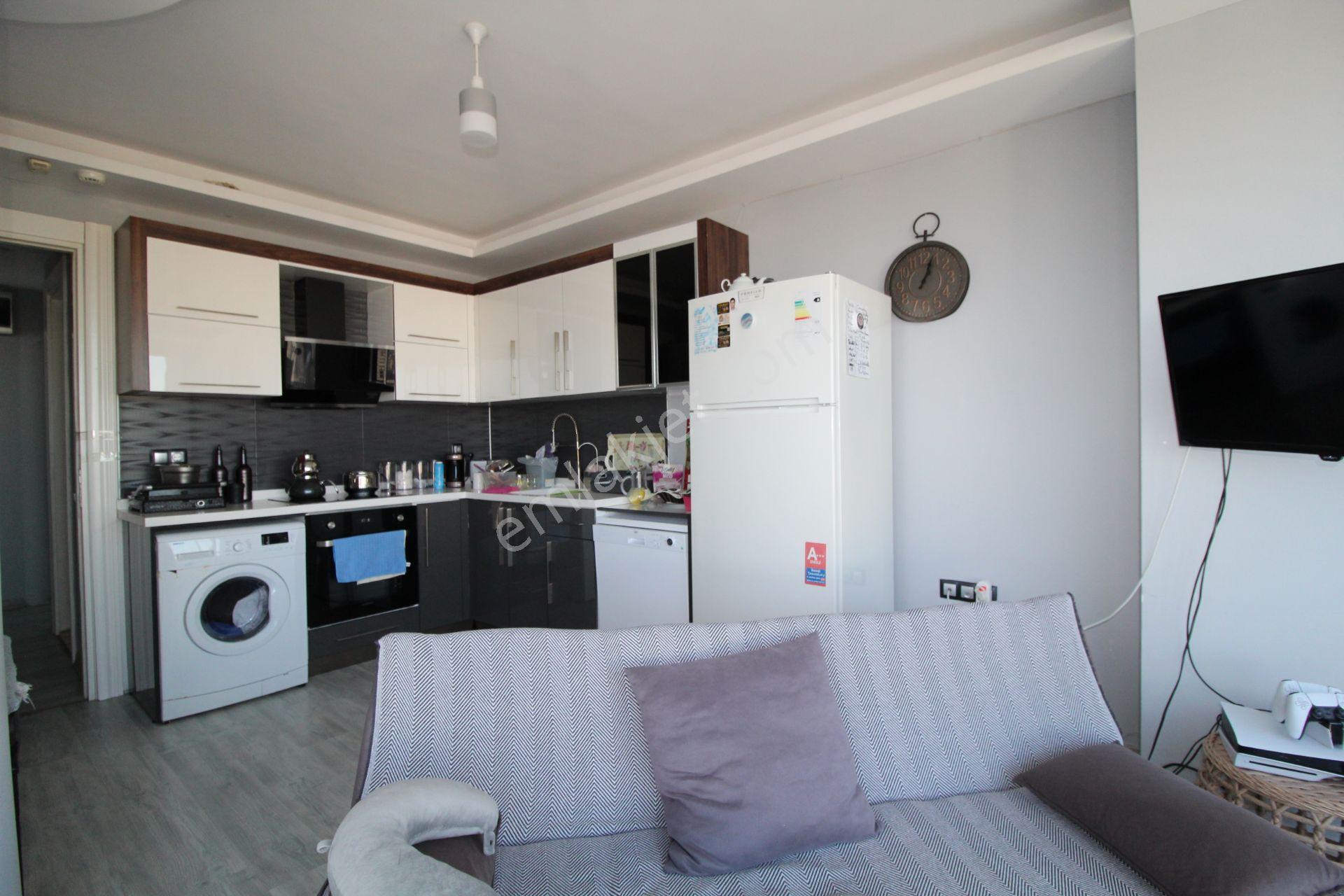 Aslan'dan 34.cadde De Geniş Peyzajlı Full Eşyalı Kiralık 1+1 - Görsel 8