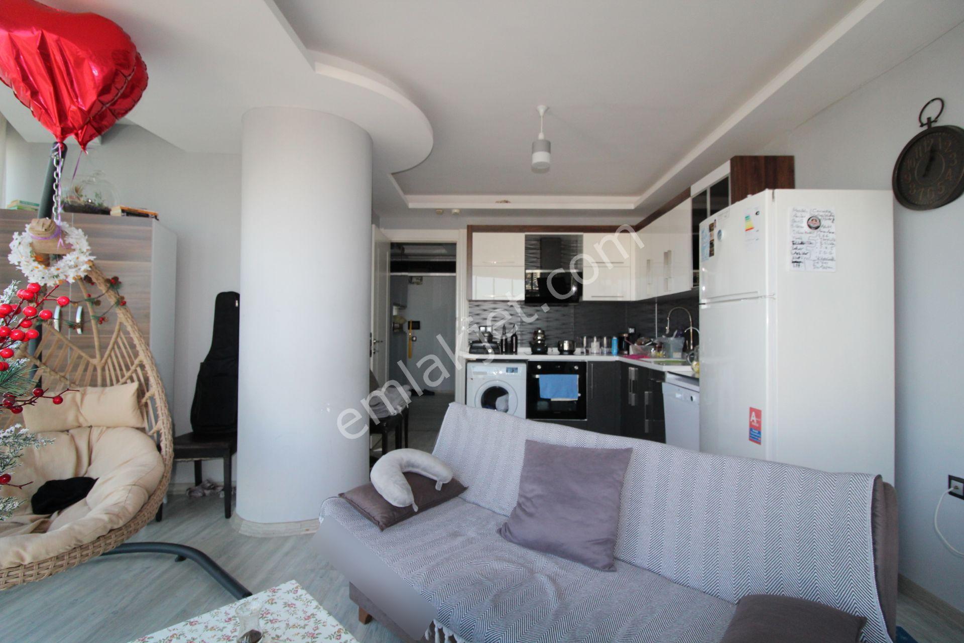 Aslan'dan 34.cadde De Geniş Peyzajlı Full Eşyalı Kiralık 1+1 - Görsel 7