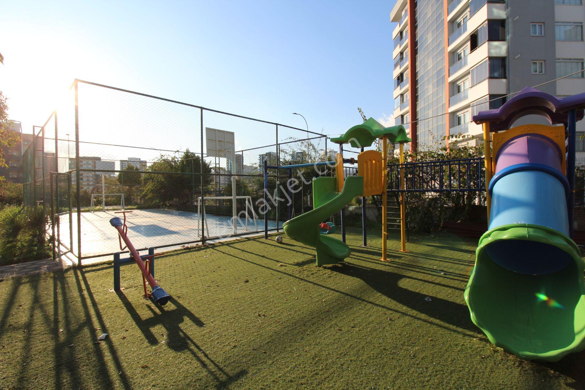 Aslan'dan 34.cadde De Geniş Peyzajlı Full Eşyalı Kiralık 1+1 - Görsel 27