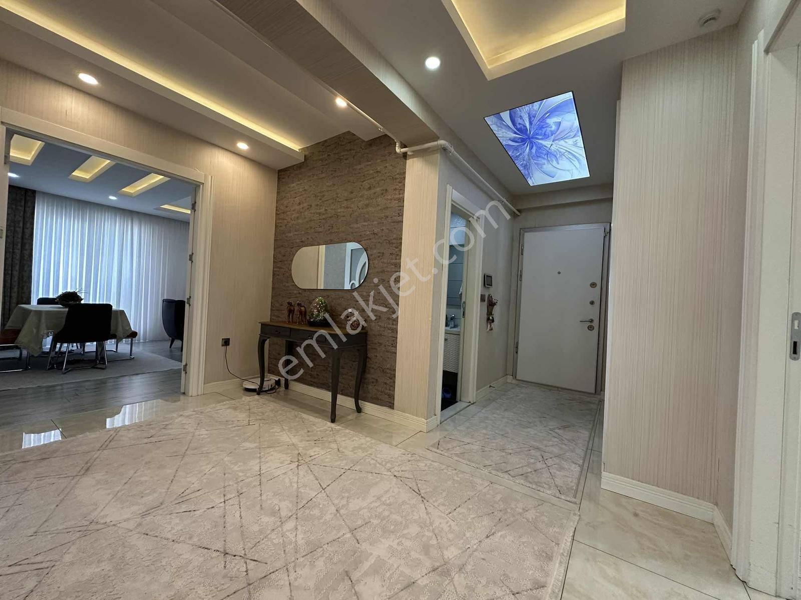 Çavuşoğlu Park 2 Sitesinde Ayrıcalığı Hissedeceğiniz Ara Kat 4+1 - Görsel 8