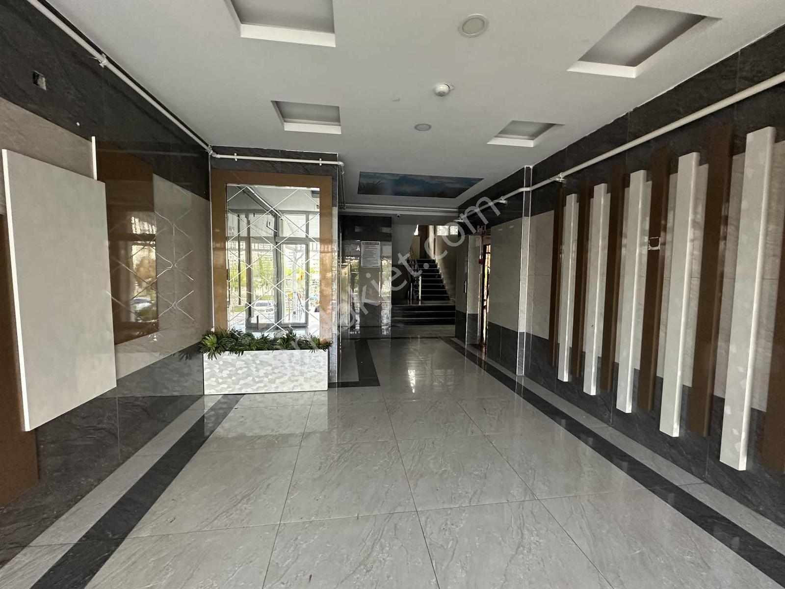 Çavuşoğlu Park 2 Sitesinde Ayrıcalığı Hissedeceğiniz Ara Kat 4+1 - Görsel 35