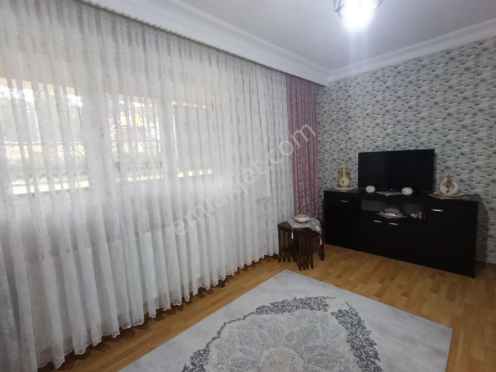 Arena Emlaktan Satılık Fiyat Düştü Hesaplı Daire - Görsel 2
