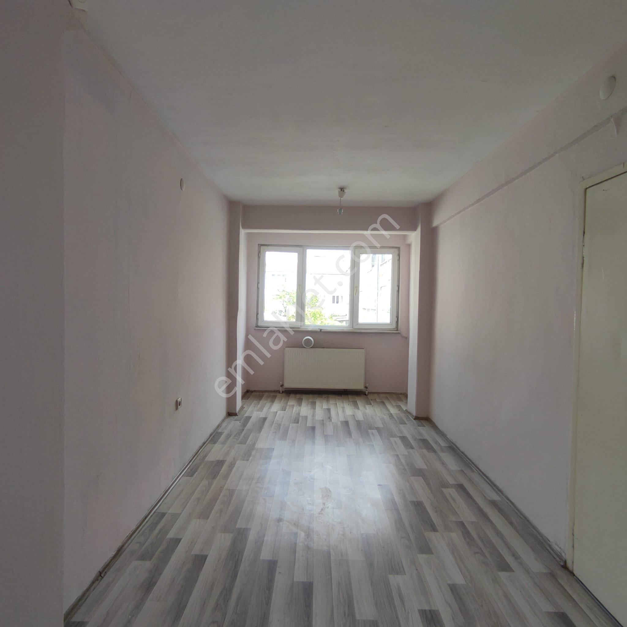 Elfi Den Gümüşçeşme Mahallesi Kiralık 2+1 Daire - Görsel 8
