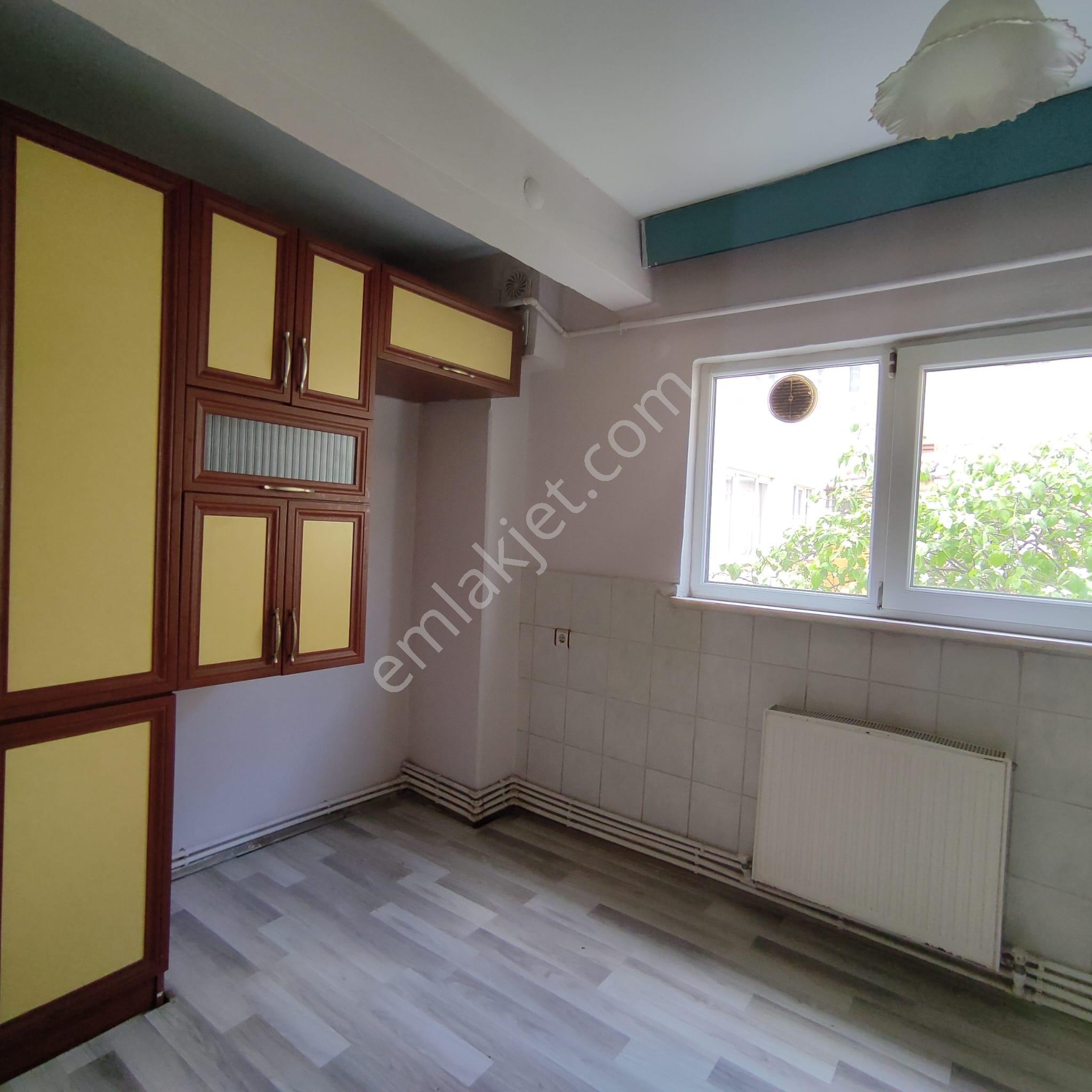Elfi Den Gümüşçeşme Mahallesi Kiralık 2+1 Daire - Görsel 11