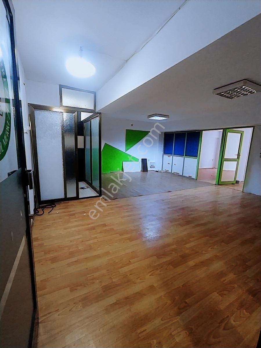 Ahşena Gayrimenkul'den Bursa Merkezde 2+1 Kiralık Büro&ofis - Görsel 18