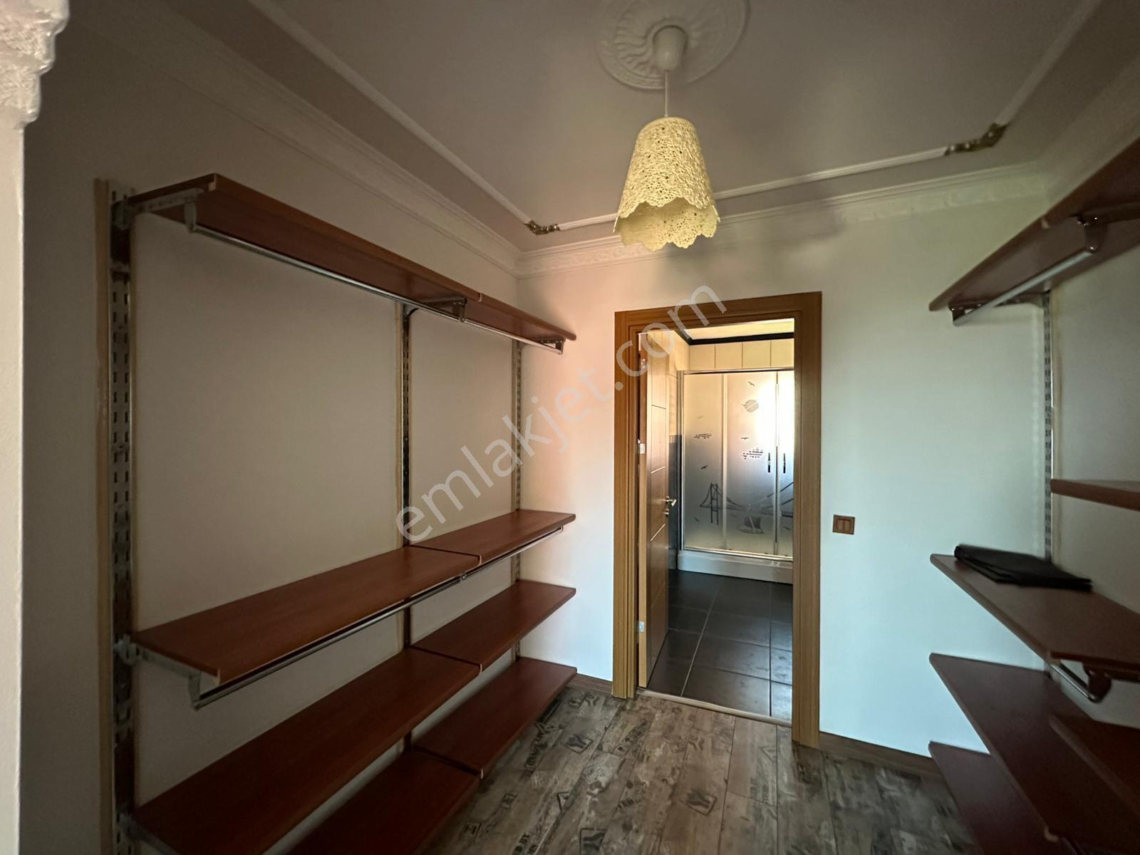 Lara Teras'ta Kiralık Eşyalı 4+2 Villa - Görsel 16
