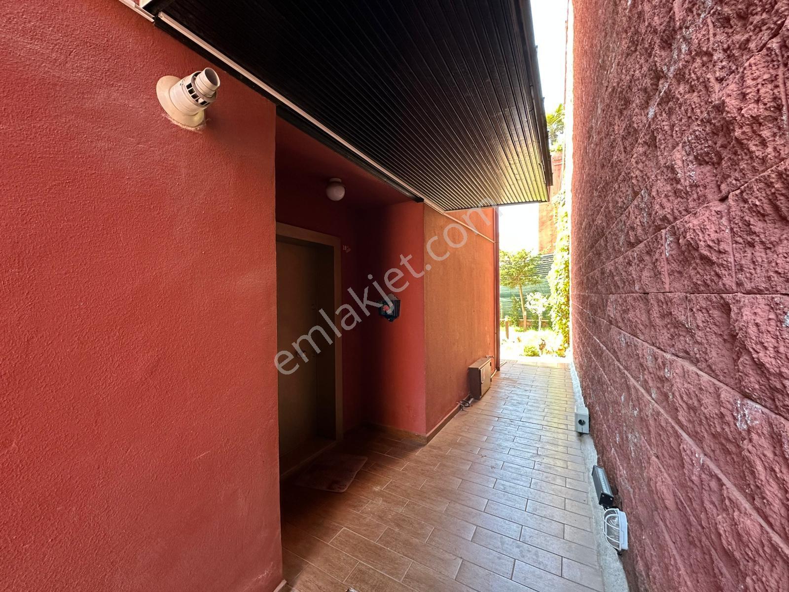 Lara Teras'ta Kiralık Eşyalı 4+2 Villa - Görsel 9
