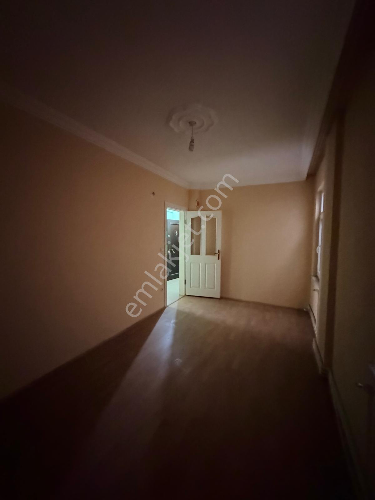 Cide Demirtaş Emlak Güvencesi İle Satılık 3+1 Çarşı Merkezinde Daire - Görsel 10
