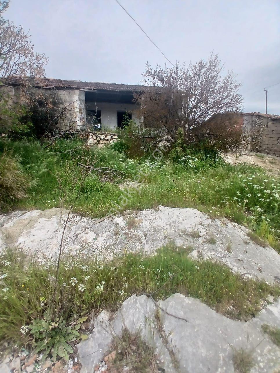 İzmir Torbalı Çapakta 459m2 2kat İmarlı Arsa Satılık