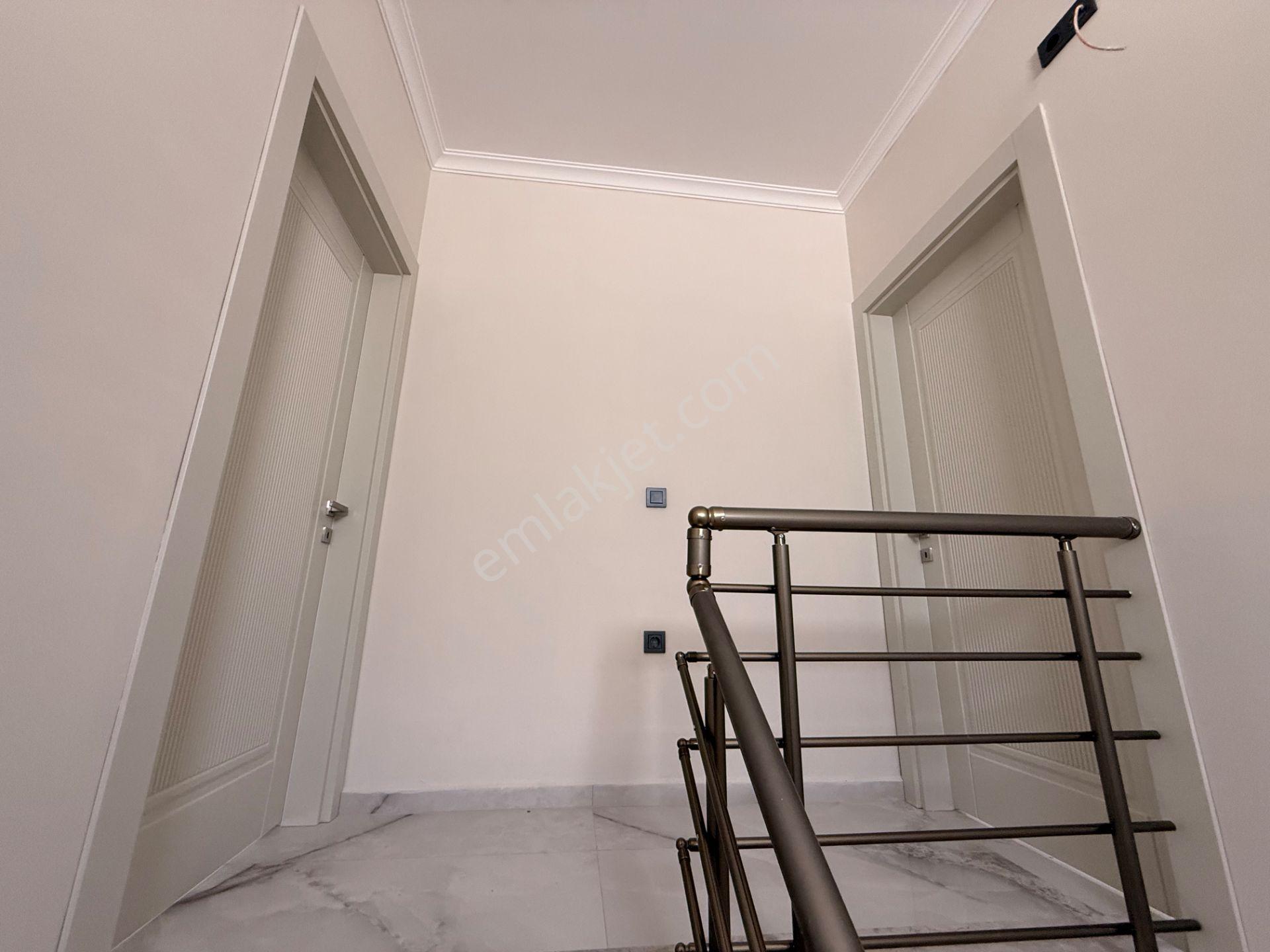 Goldhouse Dan Satılık Villa Yeşilüzümlü De Manzaralı Lüks 3+1 - Görsel 21