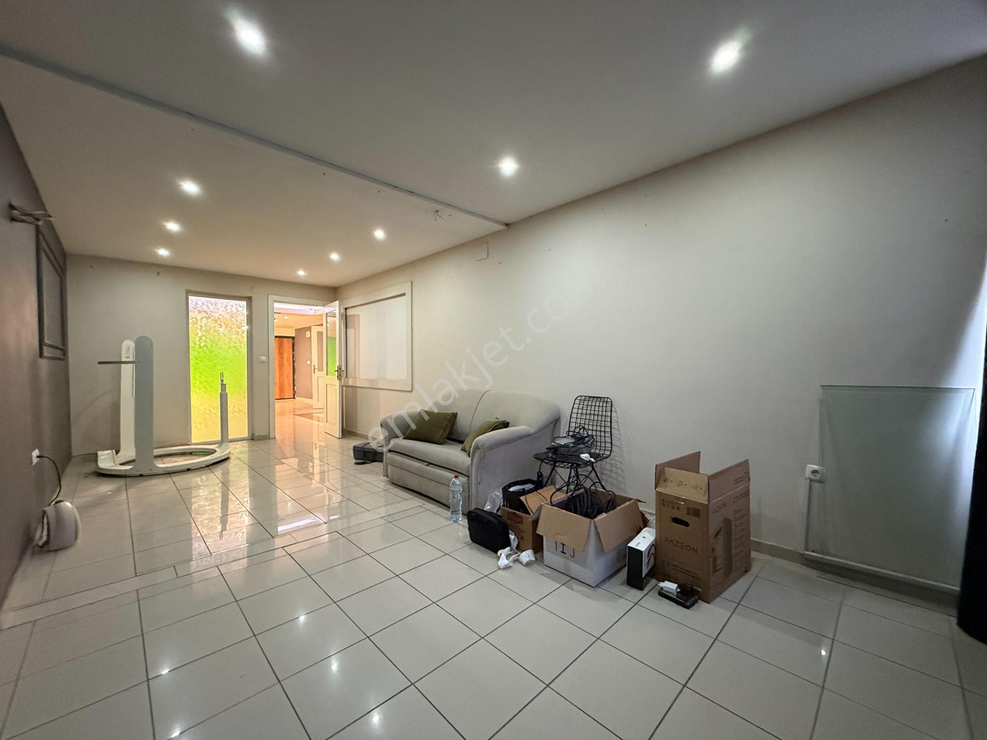 Toros Caddesinde 120 M2 3 Bölüm Wc+mutfak+kiler Kiralık Ofis&işyeri - Görsel 9