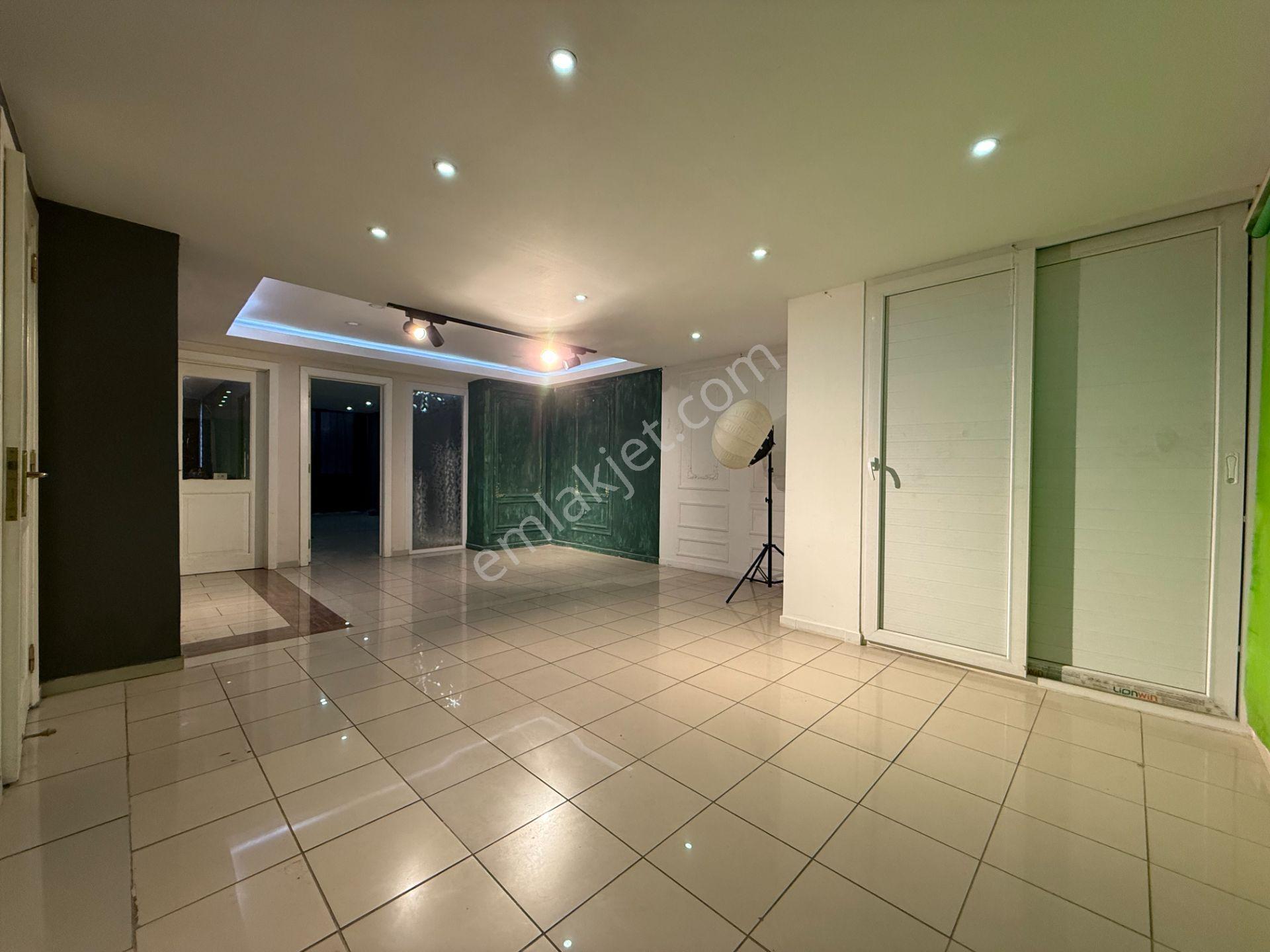 Toros Caddesinde 120 M2 3 Bölüm Wc+mutfak+kiler Kiralık Ofis&işyeri - Görsel 3
