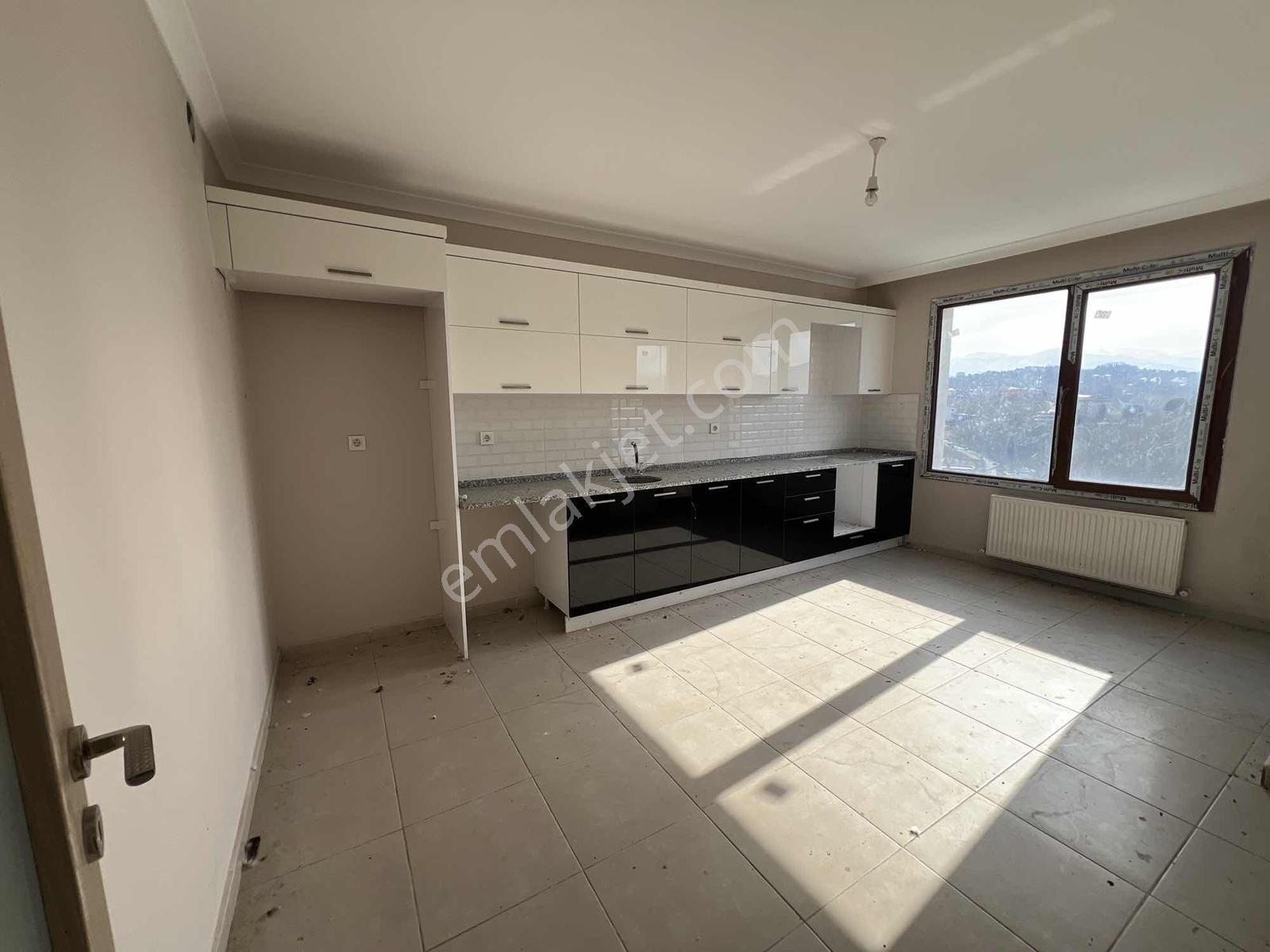 Boztepe Towers'da Satılık 3+1 Dubleks Daire - Görsel 9