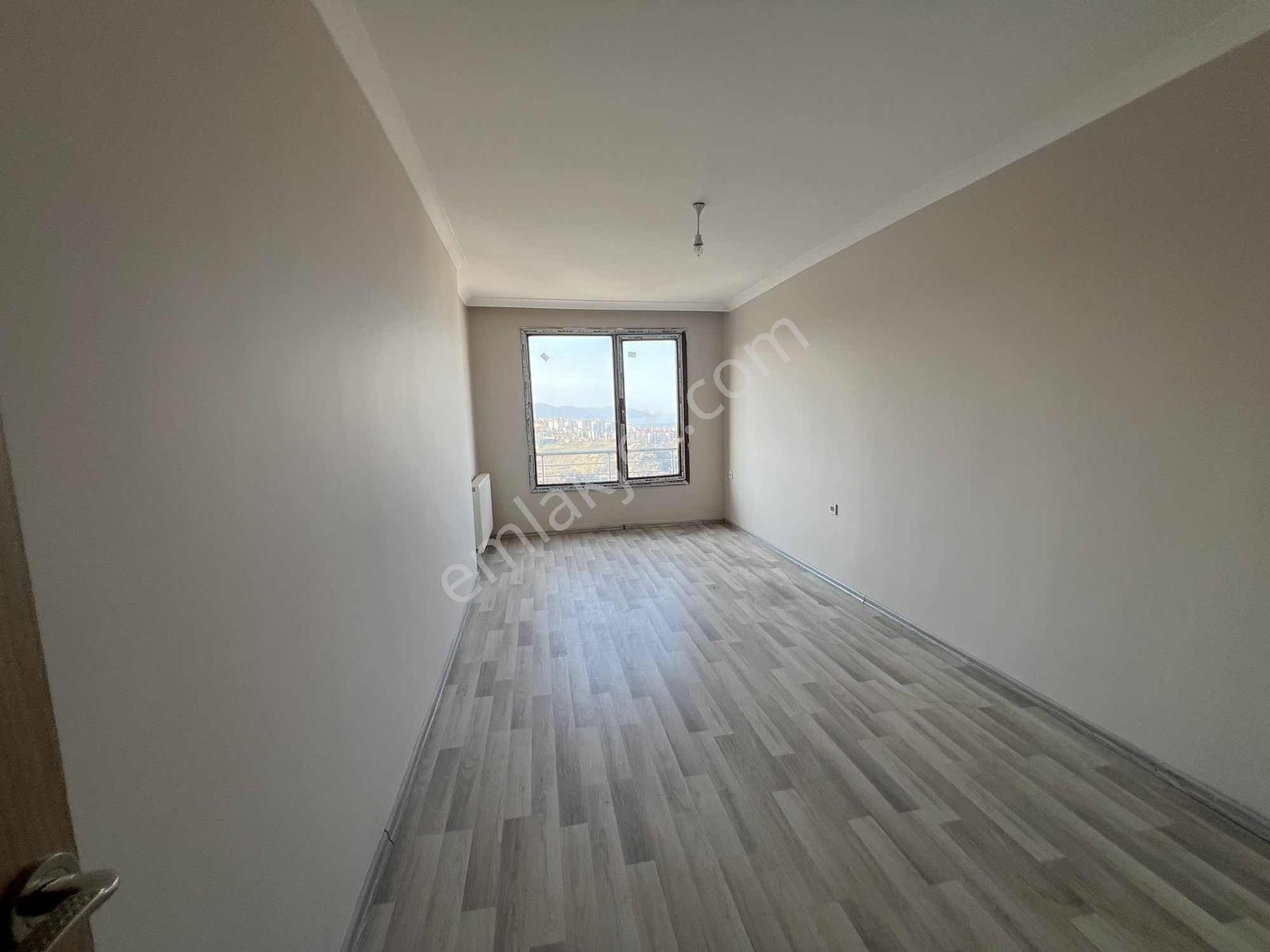 Boztepe Towers'da Satılık 3+1 Dubleks Daire - Görsel 3