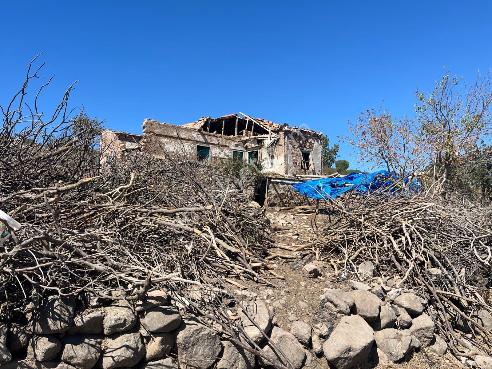 Bergama Rahmanlar Mh 830 M2 2 Kat İmarlı Satılık Arsa - Görsel 6