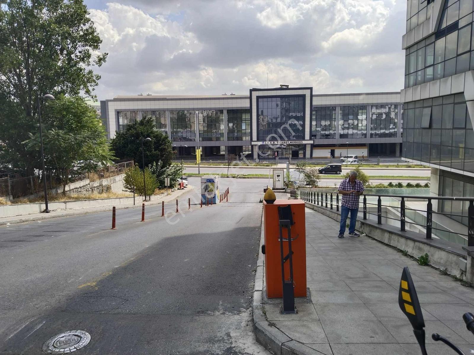 İkitelli Osb Trios İş Merkezinde Satılık Büyük İmalathane - Görsel 3