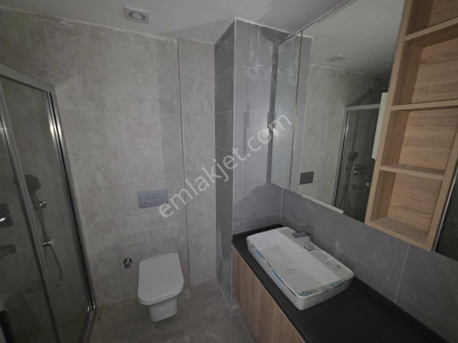 İpektaş Cadde/sitesinde İskanlı/oturuma Hazır/katta/satılık/1+1 - Görsel 17