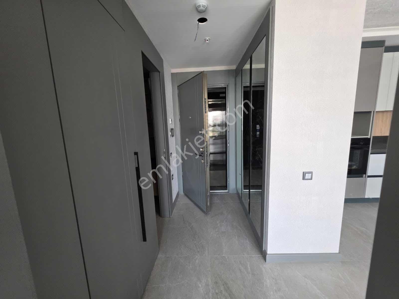 İpektaş Cadde/sitesinde İskanlı/oturuma Hazır/katta/satılık/1+1 - Görsel 33