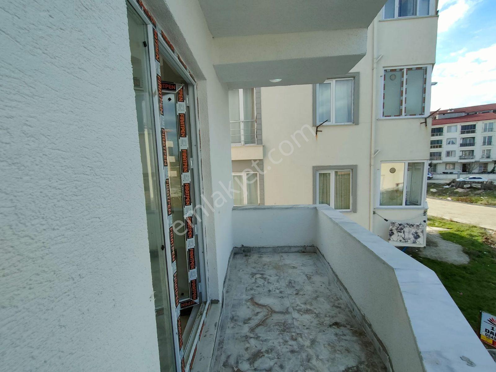 Tekirdağ Kapaklı 2+1 90 M2 Ara Kat Ön Cephe - Görsel 4