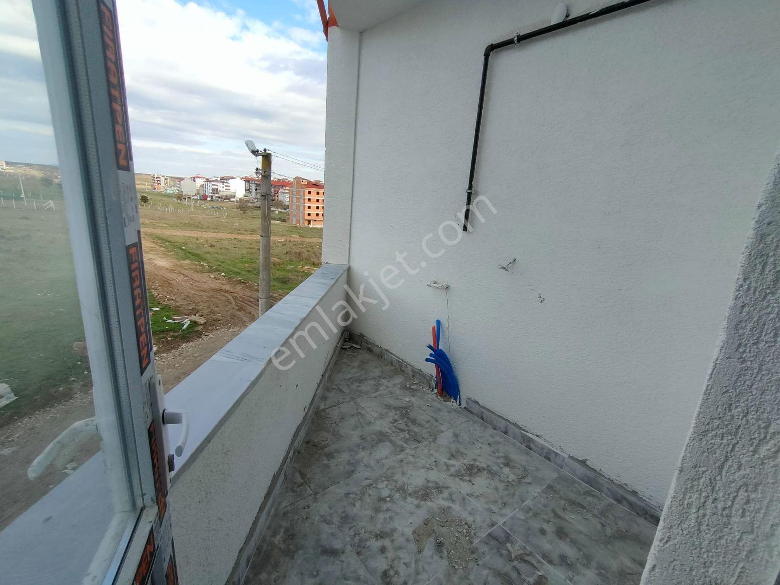 Tekirdağ Kapaklı 2+1 90 M2 Ara Kat Ön Cephe - Görsel 10